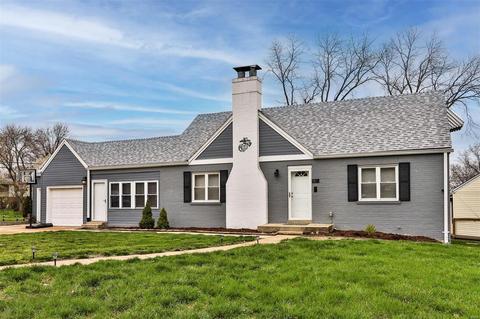 9861 Affton Pl, Affton, MO 63123