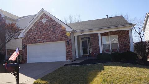 11 Eagle Bluff Ln, Saint Charles, MO 63303 photo 1