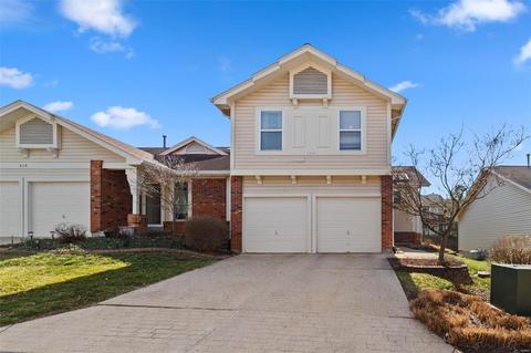 634 Sandy Summit Dr, Ballwin, MO 63021 photo 1