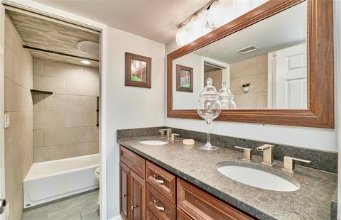 405 Echo Hill Dr, Ballwin, MO 63021 photo 24