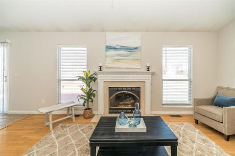 415 Johanna Place Dr, Ballwin, MO 63021 photo 4
