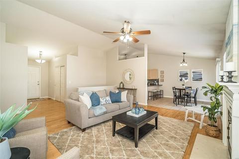 415 Johanna Place Dr, Ballwin, MO 63021 photo 2