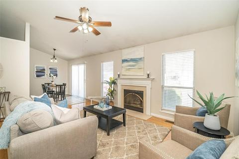 415 Johanna Place Dr, Ballwin, MO 63021 photo 3