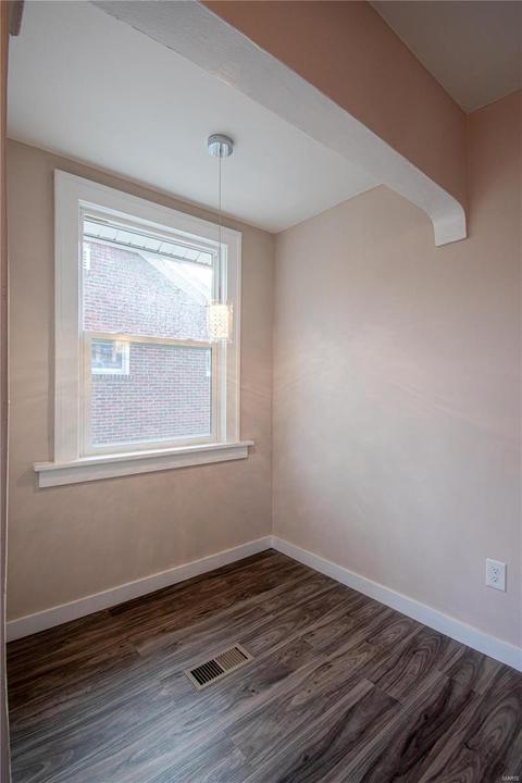 1306 Haley Ave, Saint Louis, MO 63121 photo 36
