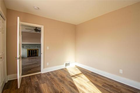 1306 Haley Ave, Saint Louis, MO 63121 photo 45