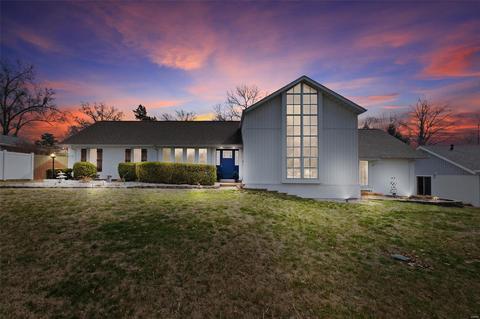 518 Iron Lantern Dr, Ballwin, MO 63011 photo 1