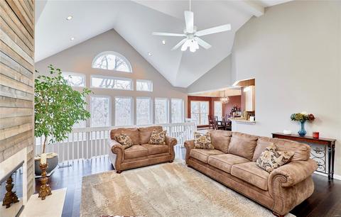 16029 Forest Valley Dr, Ballwin, MO 63021 photo 9