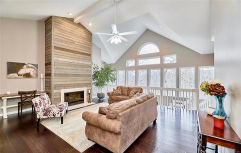 16029 Forest Valley Dr, Ballwin, MO 63021 photo 5