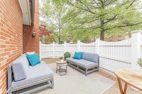 8100 Pershing Ave, Saint Louis, MO 63105 photo 42