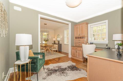 8100 Pershing Ave, Saint Louis, MO 63105 photo 14