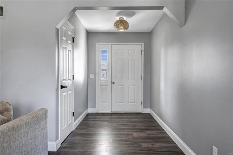 3236 Mango Dr, Saint Charles, MO 63301 photo 3