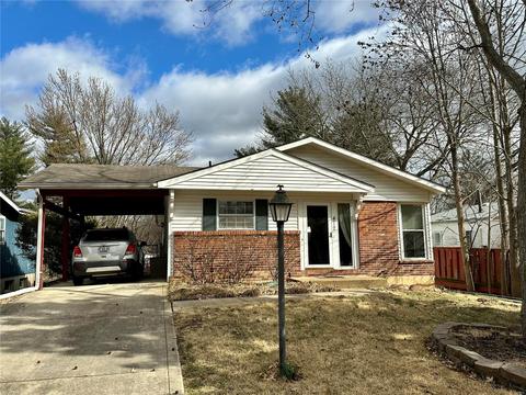 412 Fairview Ct, Ballwin, MO 63021 photo 2