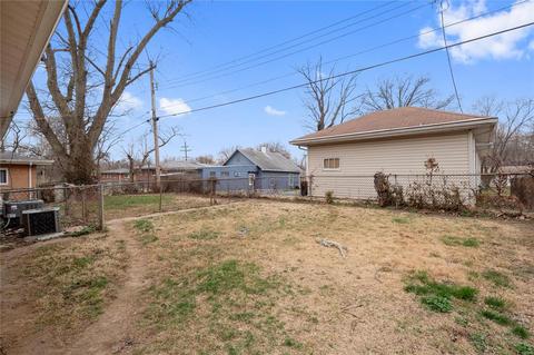 4053 Esseldale Dr, Saint Ann, MO 63074 photo 23