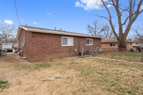 4053 Esseldale Dr, Saint Ann, MO 63074 photo 24