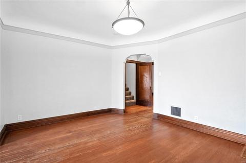 5619 Gresham Ave, Saint Louis, MO 63109 photo 9