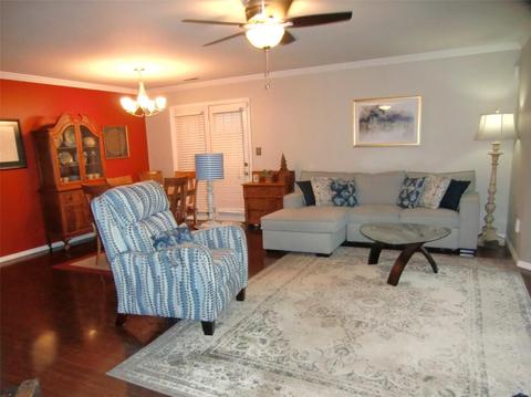 1708 Whispering Creek Dr #A, Ballwin, MO 63021 photo 2