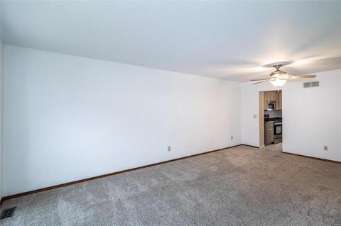 466 Oak Glen Dr, Ballwin, MO 63021 photo 5
