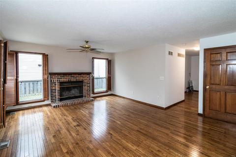 466 Oak Glen Dr, Ballwin, MO 63021 photo 14