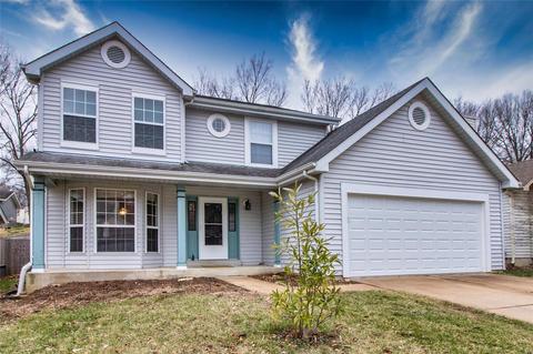 466 Oak Glen Dr, Ballwin, MO 63021