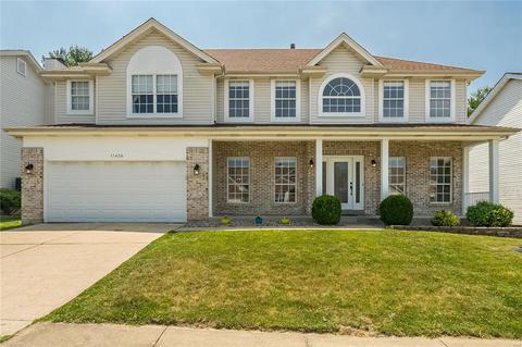 11438 Daykin Dr, Saint Louis, MO 63146