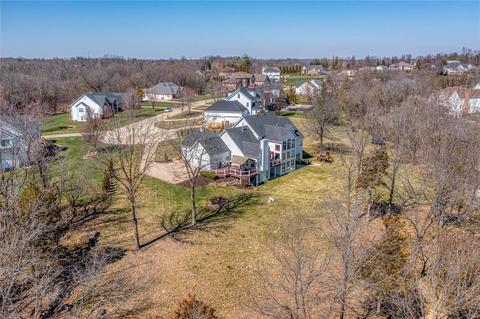 344 Galahad Dr, Weldon Spring, MO 63304 photo 9