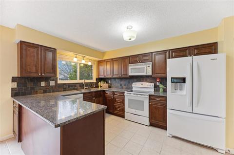 19 Beckewith Trl, O'fallon, MO 63368 photo 2