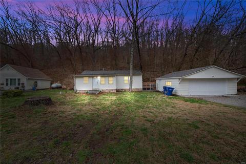 633 Sontag Rd, Ballwin, MO 63021 photo 2