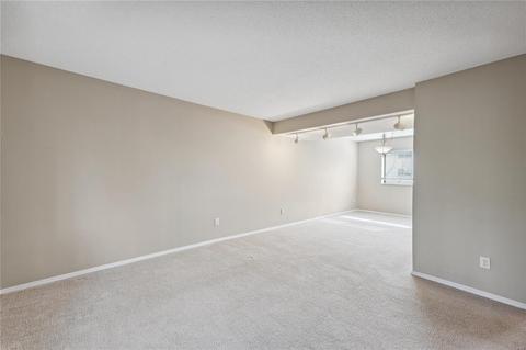 141 Carmel Woods Dr, Ellisville, MO 63021 photo 5