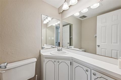 141 Carmel Woods Dr, Ellisville, MO 63021 photo 8