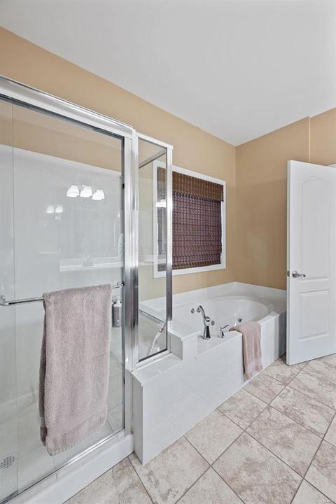 2002 Paul Renaud Blvd, Lake Saint Louis, MO 63367 photo 18