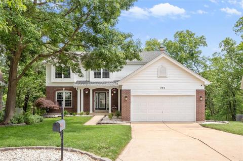 540 Wetherby Terrace Dr, Ballwin, MO 63021