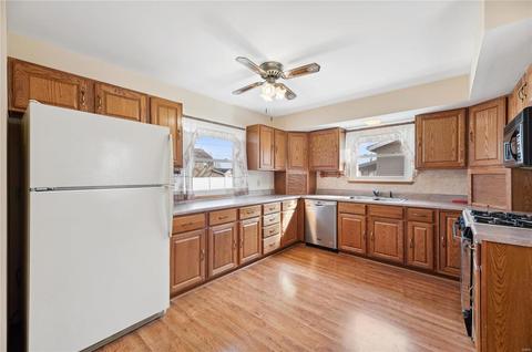 613 Peruque Dr, O'fallon, MO 63366 photo 3