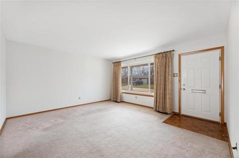 613 Peruque Dr, O'fallon, MO 63366 photo 4