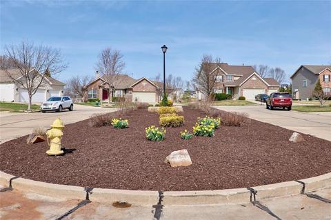224 Fox Haven Ct, O'fallon, MO 63368 photo 2
