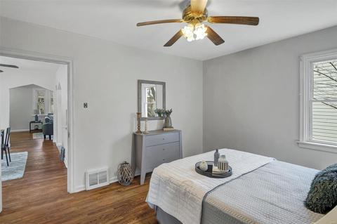 7018 Pernod Ave, Saint Louis, MO 63139 photo 6