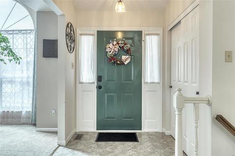 465 Elm Crossing Ct, Ballwin, MO 63021 photo 4