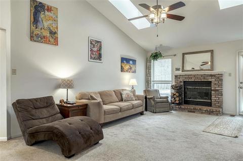 465 Elm Crossing Ct, Ballwin, MO 63021 photo 8