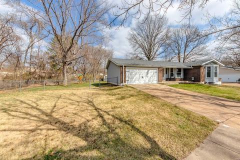 683 Windingpath Ln, Manchester, MO 63021 photo 2