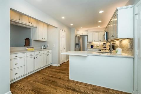 1742 Highview Circle Ct, Ballwin, MO 63021 photo 11