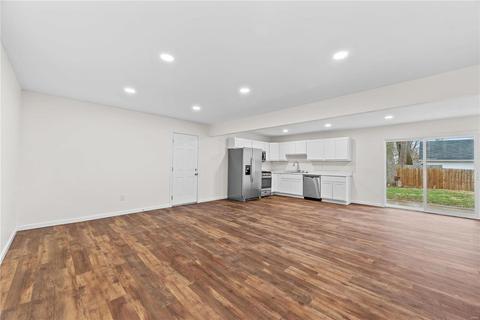 20 Ronnie Dr, O'fallon, MO 63366 photo 3