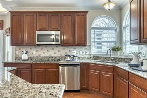 713 Rose Haven Ct, Ballwin, MO 63021 photo 18