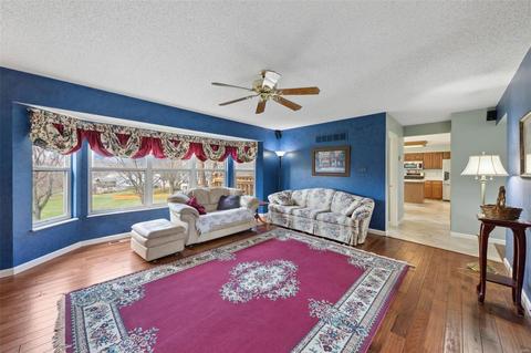 7 Albemarle Ct, O'fallon, MO 63368 photo 4