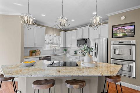 207 Irish Hound Dr, O'fallon, MO 63368 photo 10