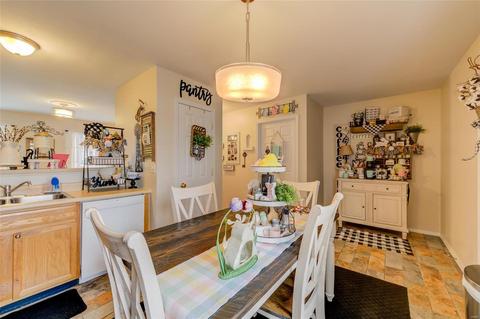 722 Hyde Dr, O'fallon, MO 63366 photo 6