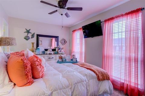 722 Hyde Dr, O'fallon, MO 63366 photo 7