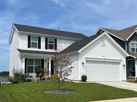 3814 Granite Ct, Florissant, MO 63031