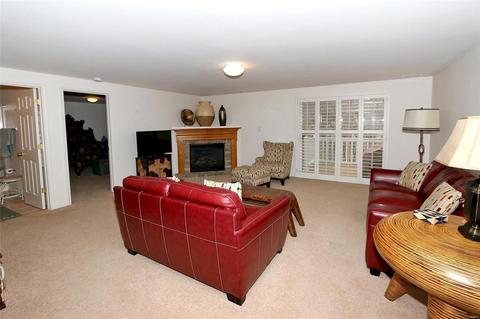 1229 Hunters Chase Dr, Eureka, MO 63025 photo 20