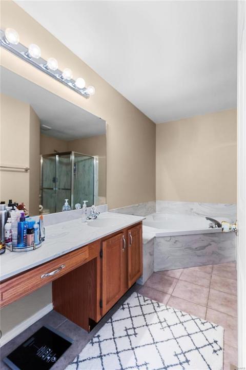 1315 Bryan Valley Dr, O'fallon, MO 63366 photo 20