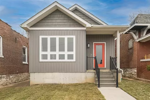 5206 Morgan Ford Rd, Saint Louis, MO 63116