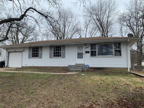 9922 Hayward Dr, Saint Louis, MO 63137